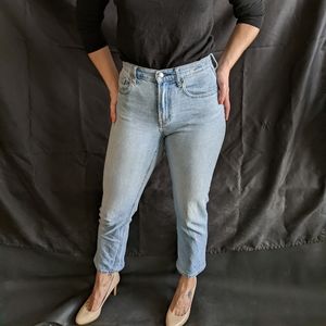 Everlane Light Wash Size 27 Cropped Jeans